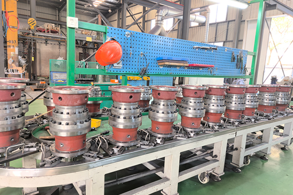 Gearbox SGR digunakan dalam peralatan minyak sawit.