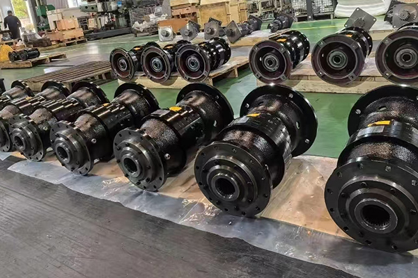 Gearbox SGR digunakan dalam crushers dan shredders